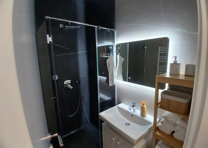 Paradiso - Free Parking * 노비사드